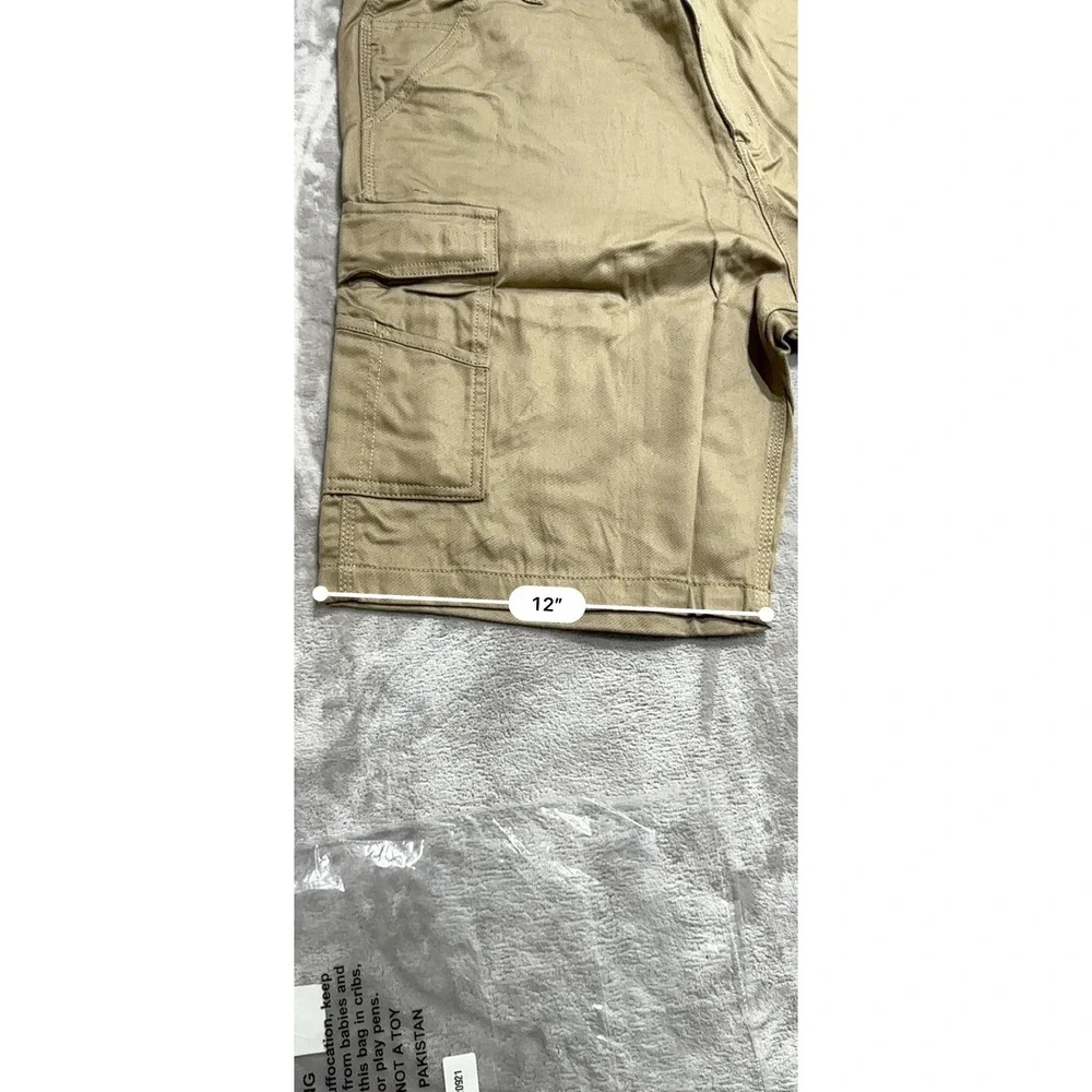 Directv Direct Tv Cargo Shorts Men's Size‎ 42 Beige Khaki Straight Leg Brand New